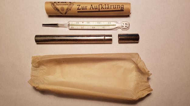 Pre-WW2 German Thermometer in case with instructionpaper