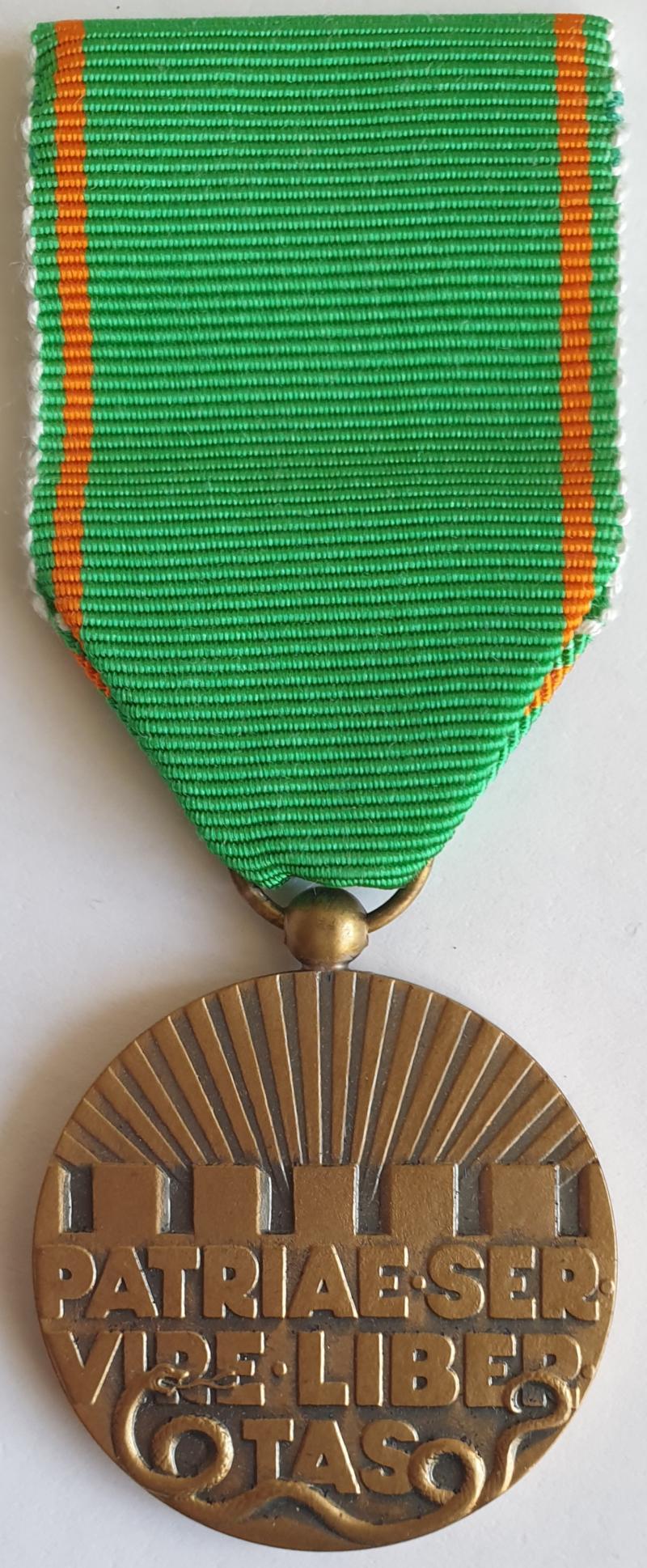 Dutch Public Order and Safety Volunteer Medal, “PATRIAE SERVIRE LIBERTAS”
