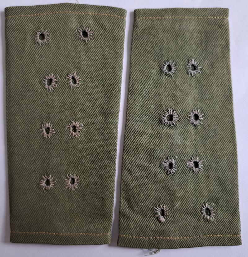 Pair of WW2 Army Officer Slip on Ranks for the metal pips